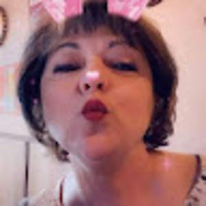 Meet your Posher, Catherine